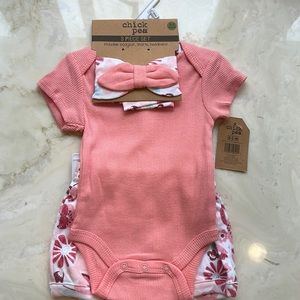 Infant girl summer outfit